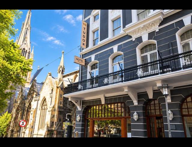 0 BEDROOM APARTMENT FOR SALE IN CAPE TOWN CITY CENTRE